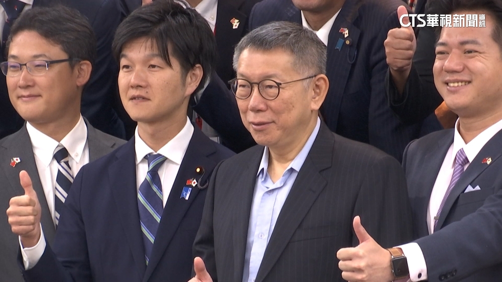 柯兩岸「只強調特殊」　綠委：別曲解李登輝意思