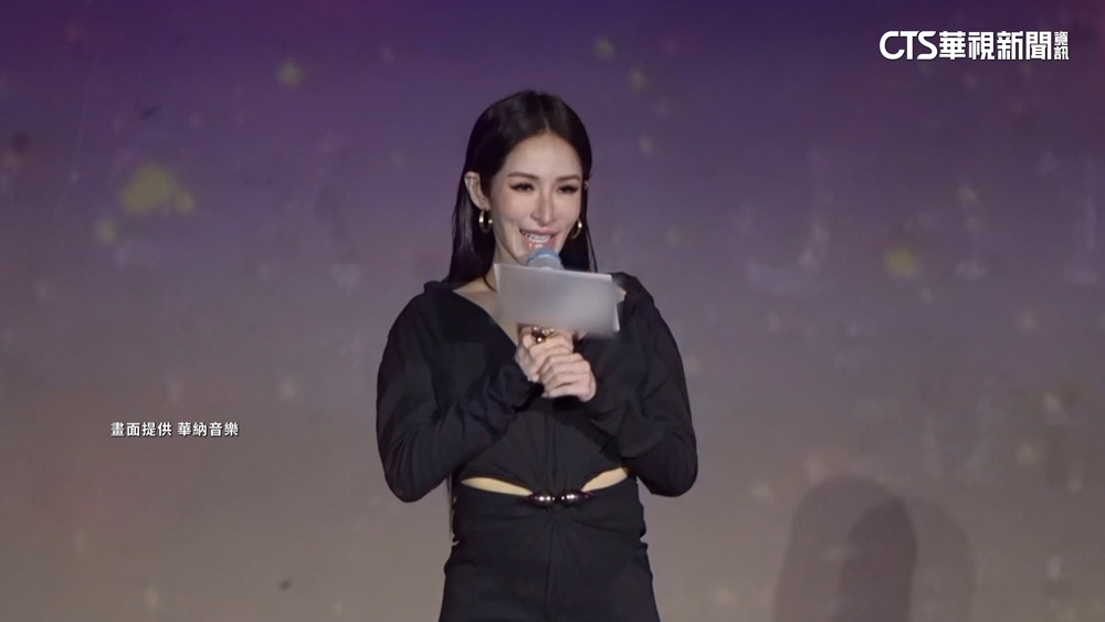 克服腿傷！　蕭亞軒宣布簽新東家.籌備演唱會