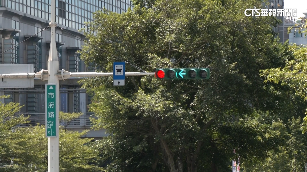 北市路口車禍　左轉側撞比右轉多3倍