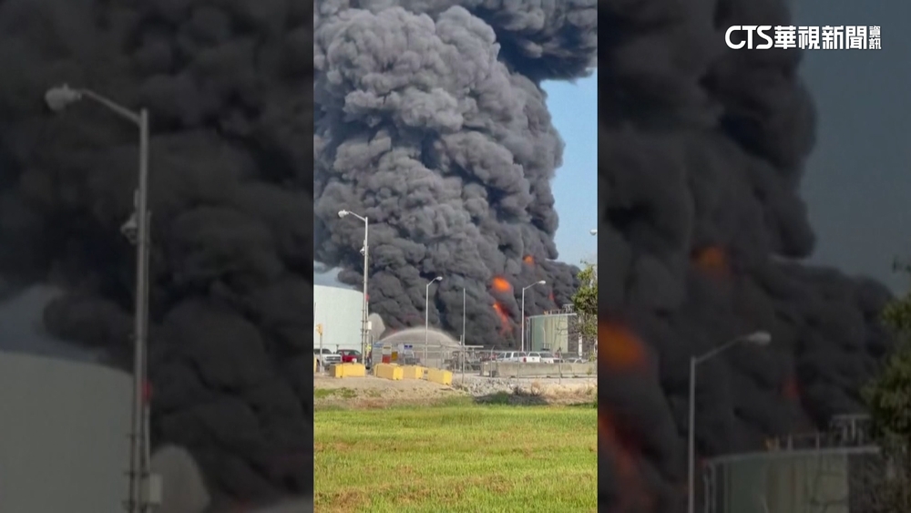 美國馬拉松石油公司　儲油罐起火黑煙竄天