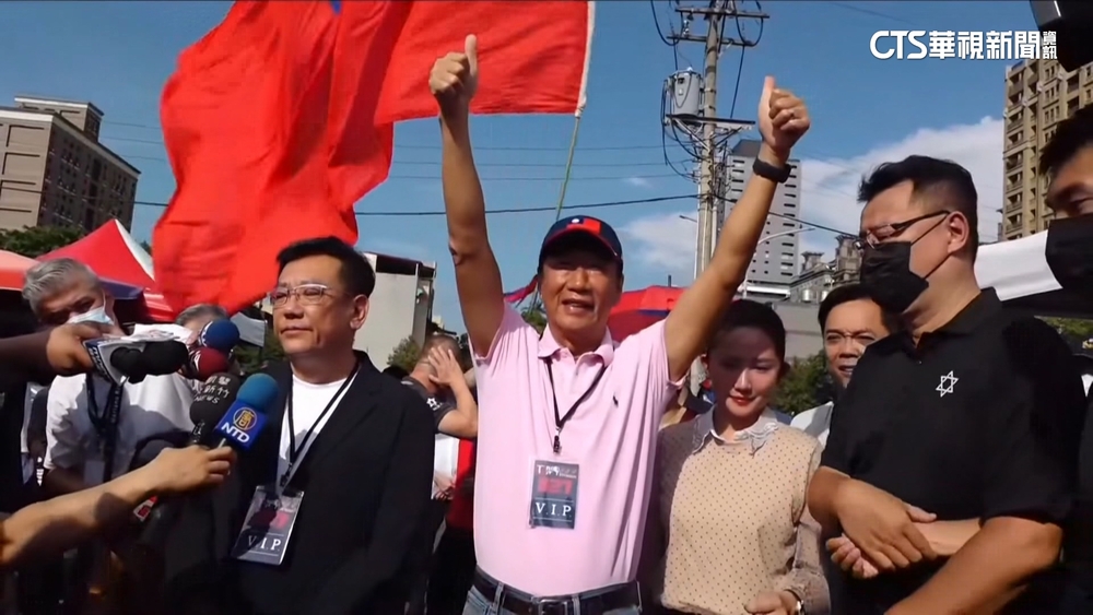 下週與柯文哲.侯友宜喝咖啡？　郭台銘笑：週一會講