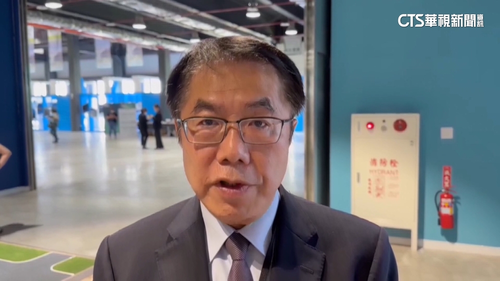 開學日放颱風假？　黃偉哲：不會到最後一刻才宣布