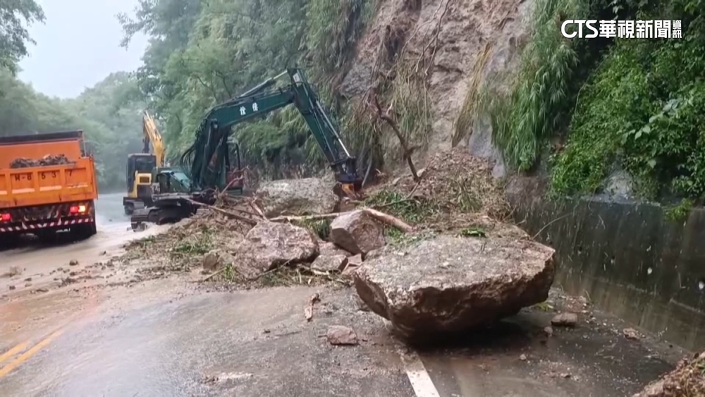 台23線再坍方　國軍進駐台東東河鄉協助撤離