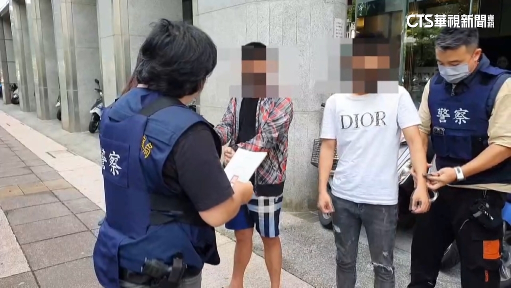 高雄舞廳開7槍！　主嫌+同夥攜3槍趴趴走遭逮