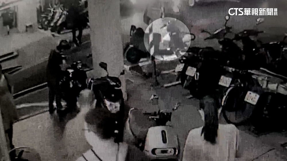 這麼好吃？犒賞員工烤鴨掛機車　竟遭小偷摸走