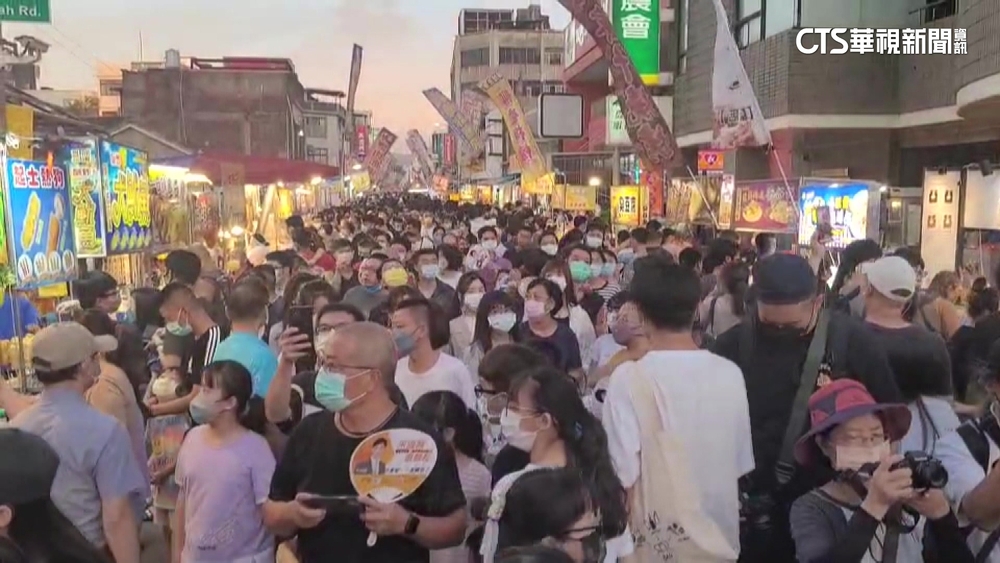 限定版「鬼門關夜市」　苑裡市場突喊卡