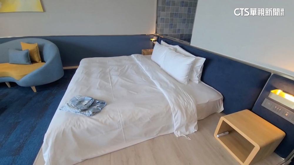 宜星級飯店房價破萬　遊客入住竟發現女用內褲