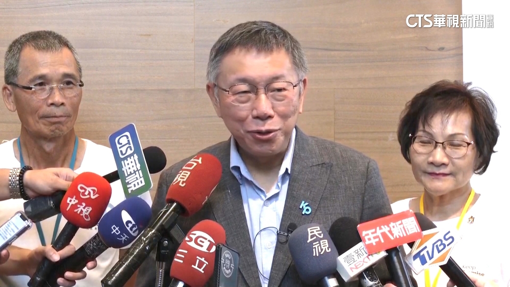 辣個男人當「桶箍」？傳韓願幫整合　柯笑：韓無官一身輕