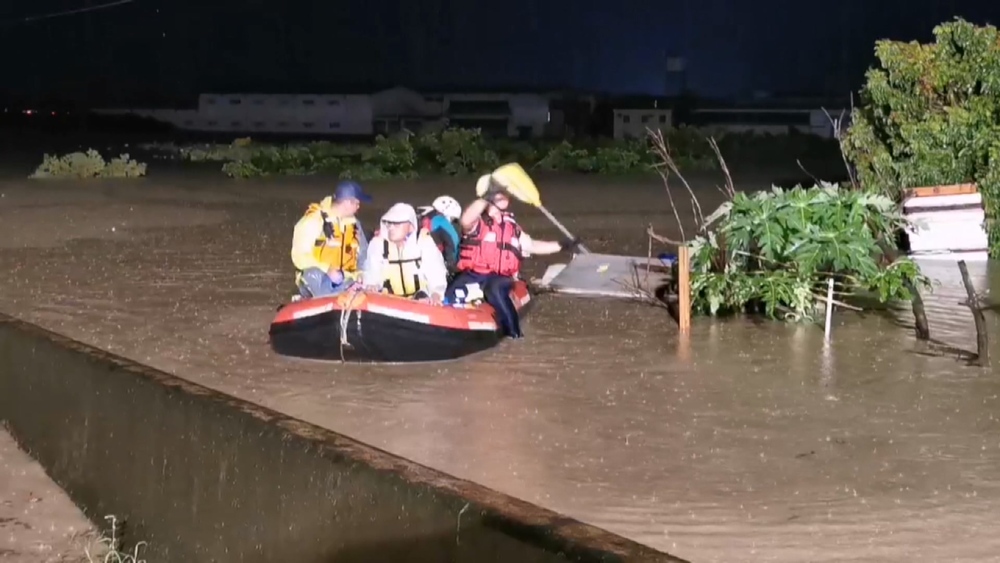 嘉義市今「國立高中職停課、國中小上課」！　網不滿灌爆黃敏惠臉書