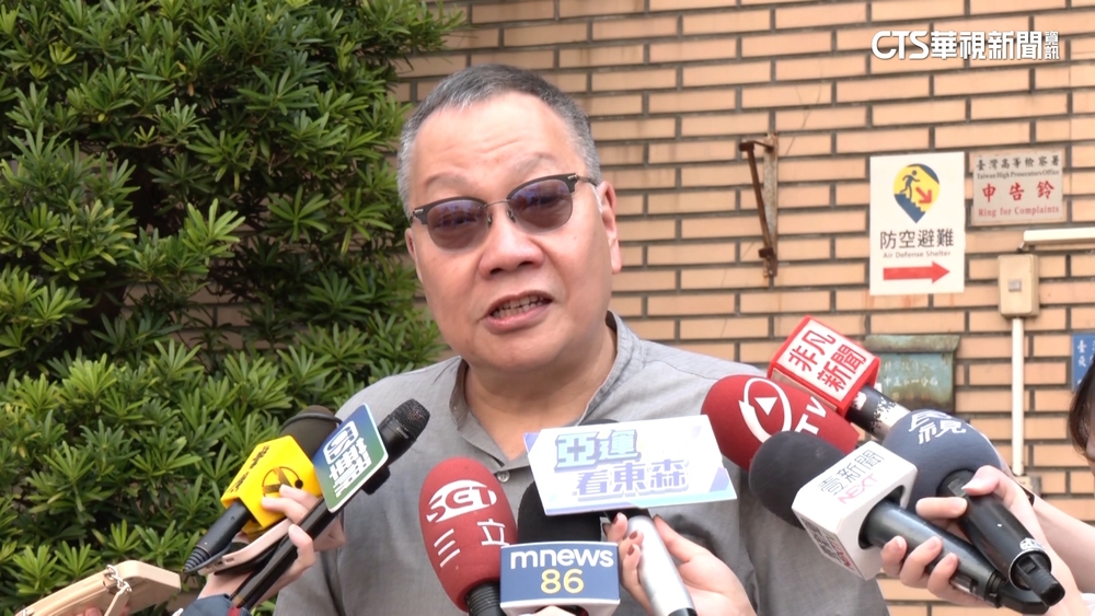 双喜電影女會計挪用逾億　二審改判8年2個月