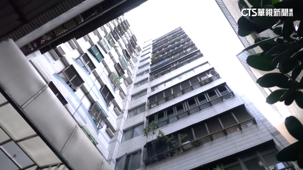 噪音悚爆命案？　13樓鄰殺14樓夫妻　2童驚目睹