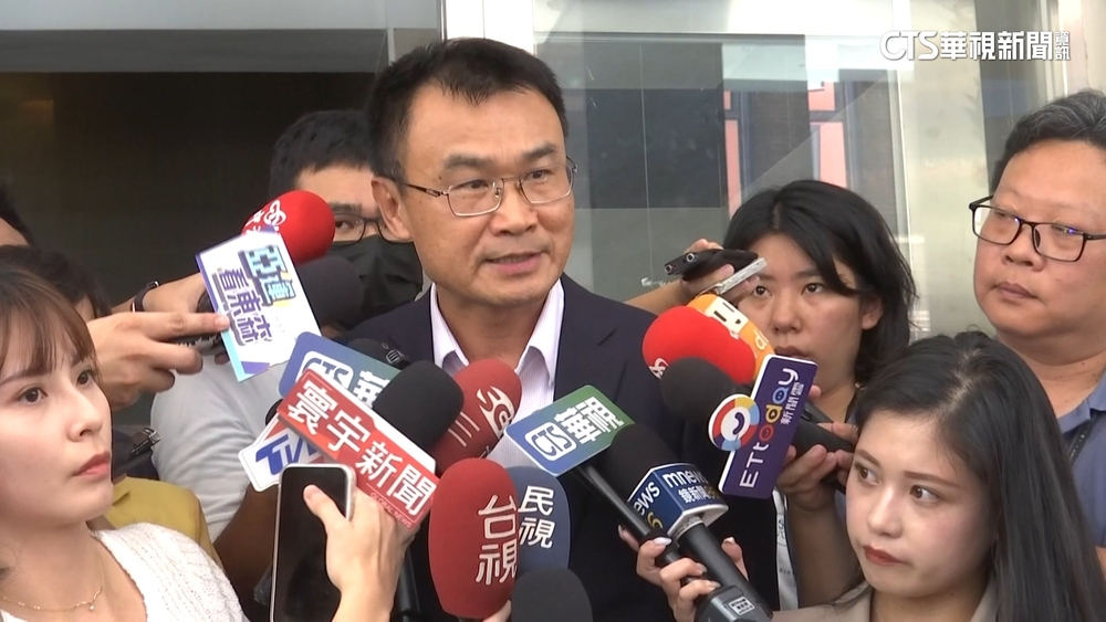 進口蛋紛擾　陳吉仲上午立院致歉！下午2度鞠躬道歉