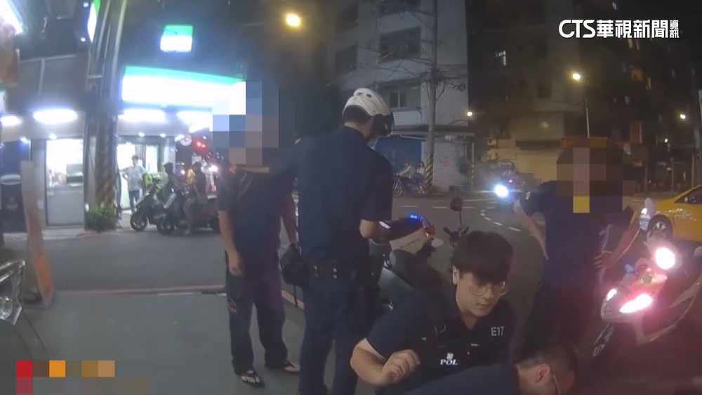 扯！父子喝醉搭霸王車　司機追討遭暴打倒地