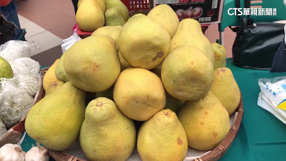 搶中秋「麻豆文旦」商機　台南市府聯手賣場賣文旦