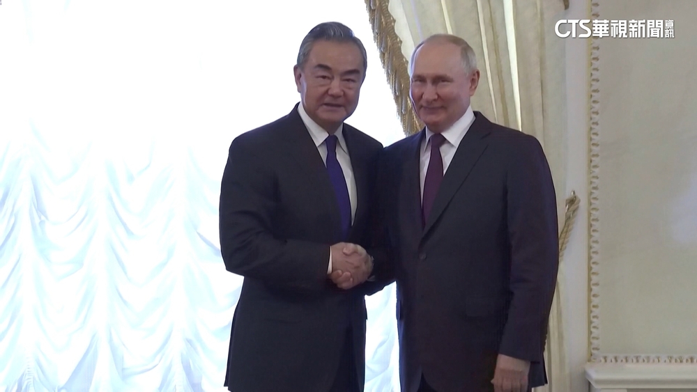 中外長王毅與美國安顧問長談後　再拜會普丁