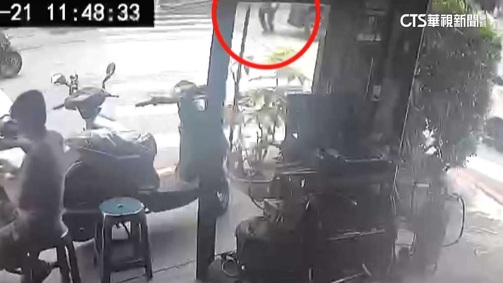 疑視線死角　休旅車轉彎撞死斑馬線83歲婦人