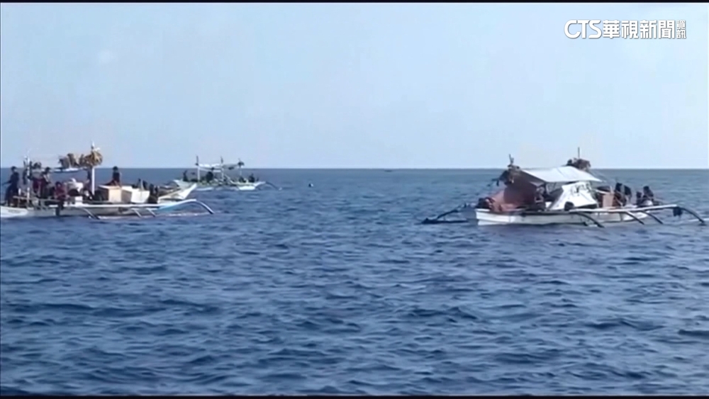 中國在黃岩島設浮動屏障　菲公布影片稱已移除