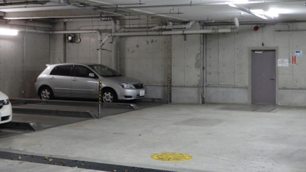 大學生想租停車位　臉書發文「引假屋主上門」慘被騙