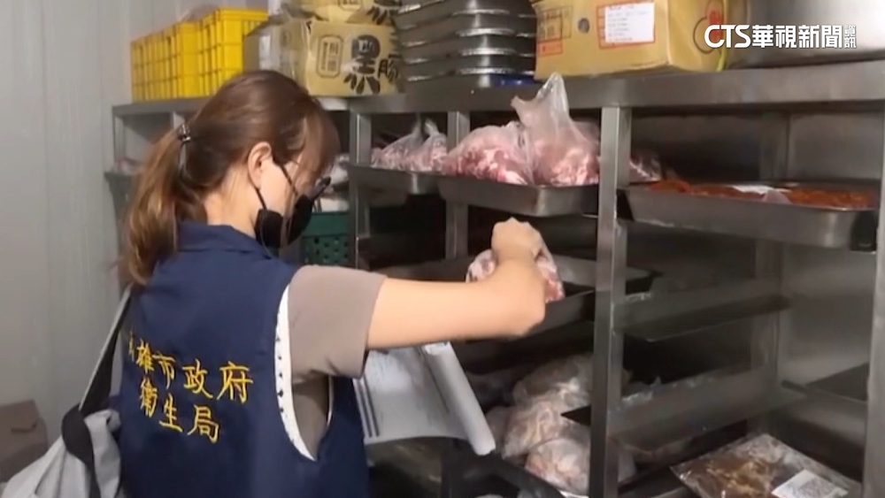 高雄燒肉店遭控「醬汁加防腐劑」　業者：前員工報復