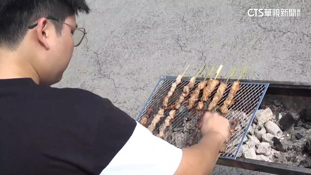 烤肉別站下風處　醫：當心炭火噴眼.角膜蛋白被烤熟
