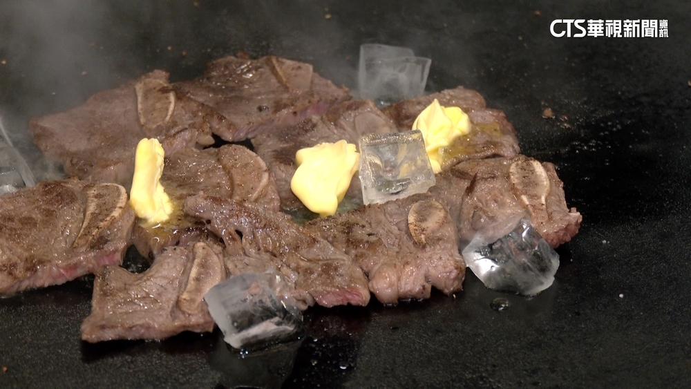 烤肉妙招「加冰塊」　肉質軟嫩.蝦肉保水又Q彈
