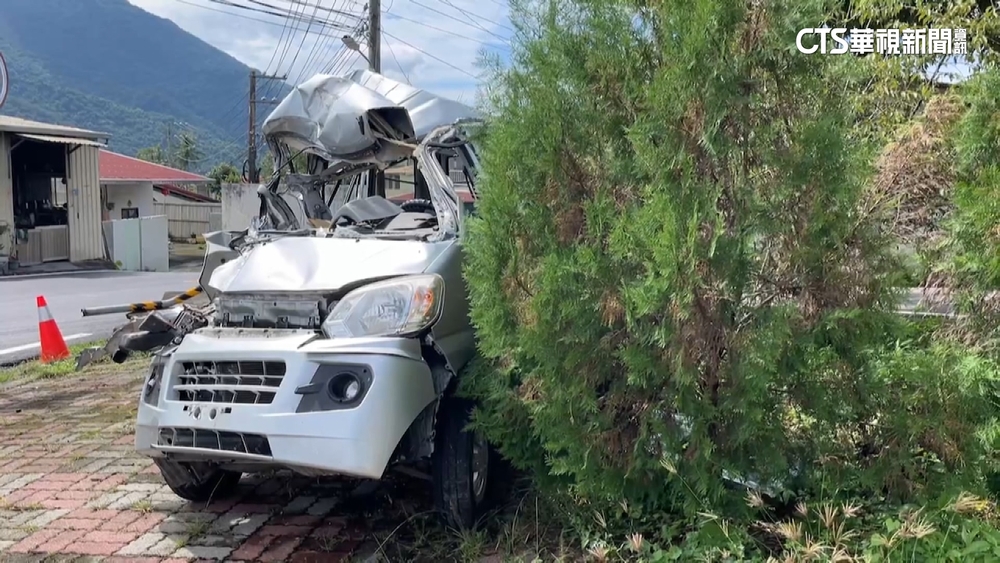 酒測值1.087！　酒駕自撞山壁　2人昏迷送醫後不治