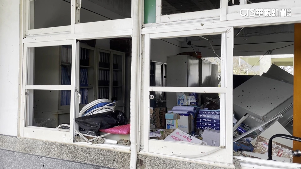 小犬強襲重創搶修　蘭嶼高中.4國小明起復課