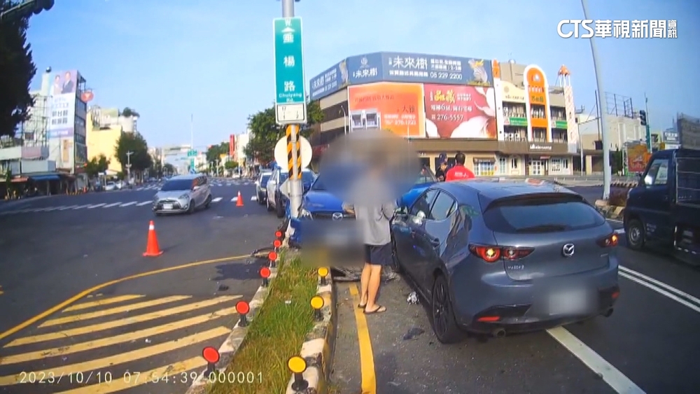 收假回程「撞」況多 嘉義市區兩自撞車禍