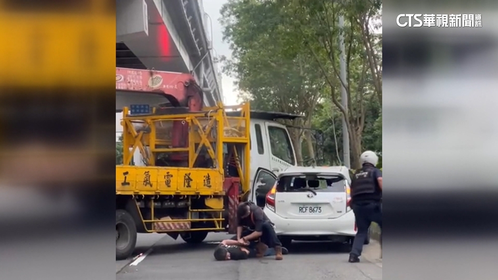 毒鴛鴦拒檢逃逸連撞多車！　勇警開槍破窗逮人