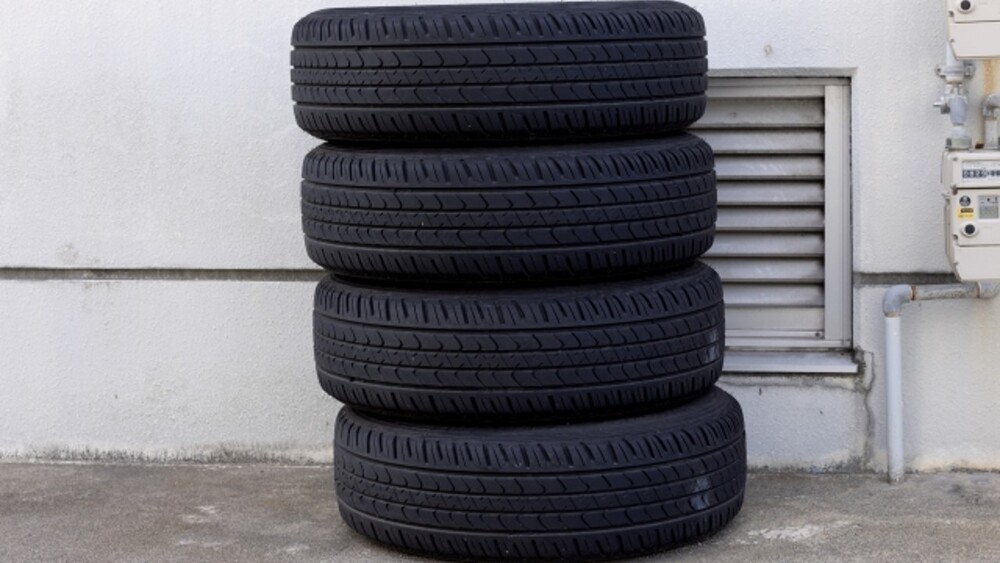 輪胎最早不是黑色！　日廠普利司通揭密「輪胎轉黑」原因