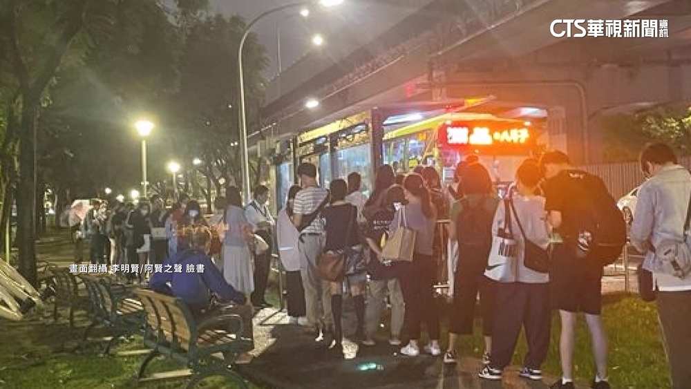 台塑5千人進駐內湖　里長憂：上下班擠不上公車！