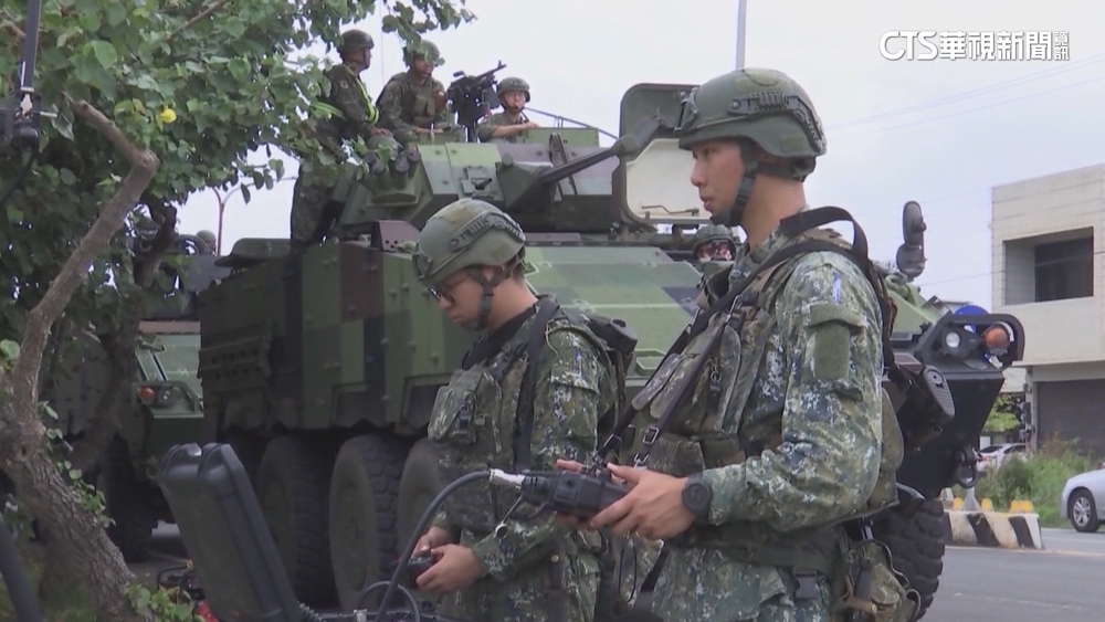 無人機+心戰喊話車　長青操演打科技.認知戰