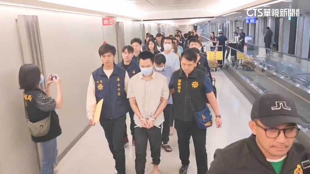 台.馬警跨國合作　破馬國「假檢警詐騙」逮19台人