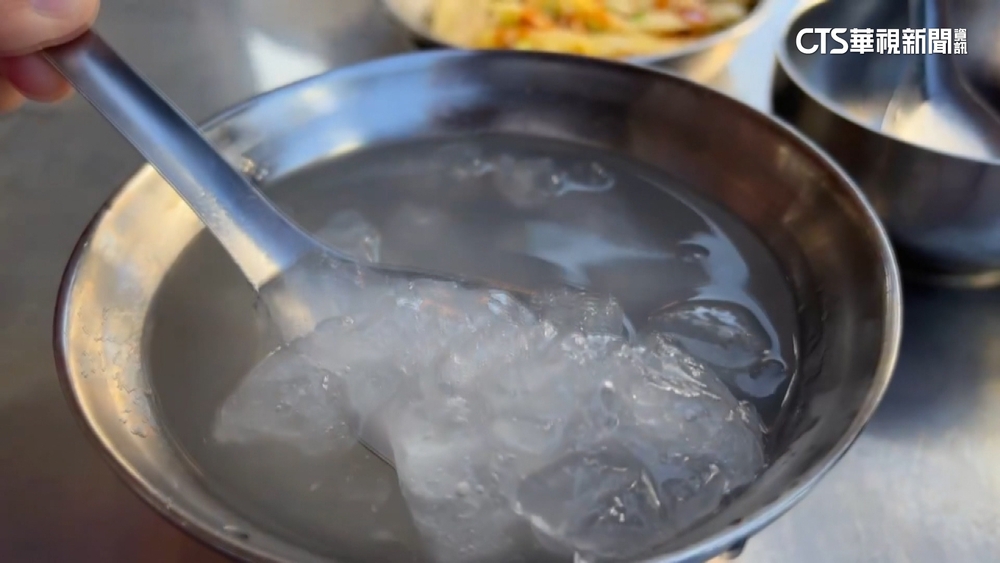 宜蘭人專屬回憶　晶瑩剔透太白粉甜湯