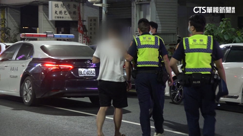高雄夜店爆衝突　警方出動辣椒水控制鬧事男子