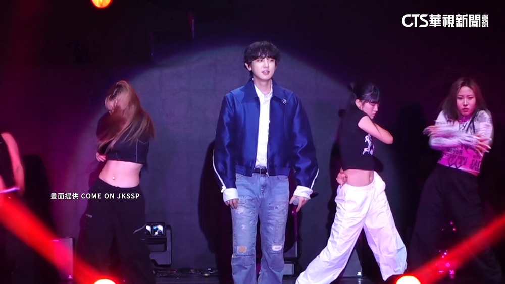 燦烈來台見面會　中文打招呼：很喜歡你們