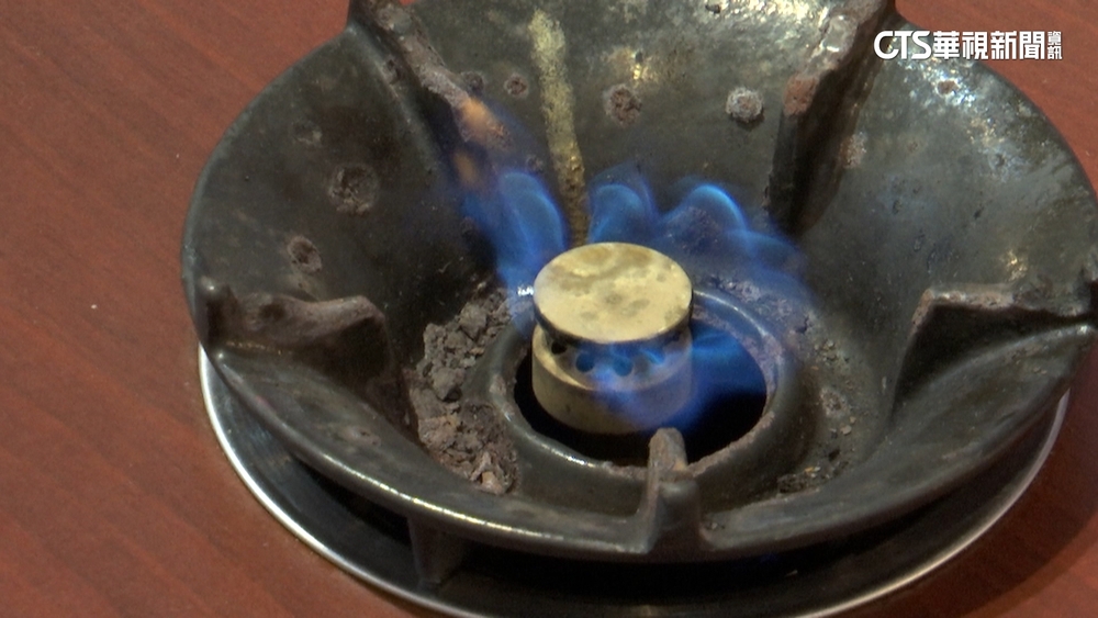 小火鍋明火注意！天然瓦斯持續輸出　未關恐釀禍