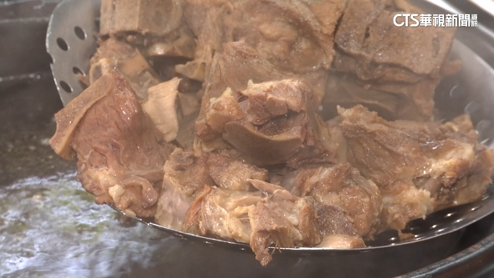 中藥材價格攀升　藥燉排骨跟漲1碗要價百元