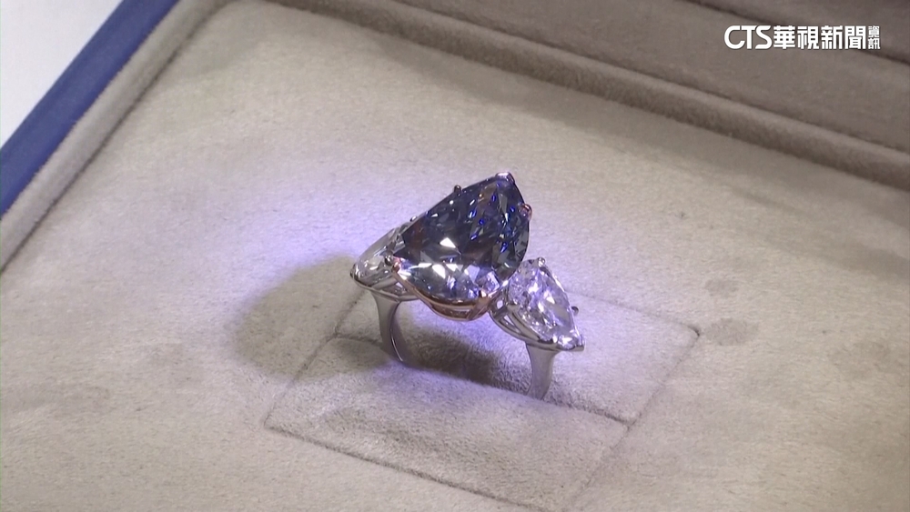 史上最大「無瑕藍鑽」拍出　約14億台幣落槌