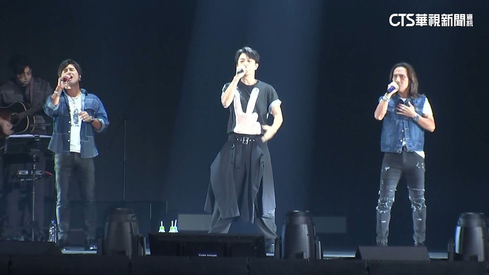 韋禮安婚後首攻蛋！　動力火車同台飆歌嗨翻全場