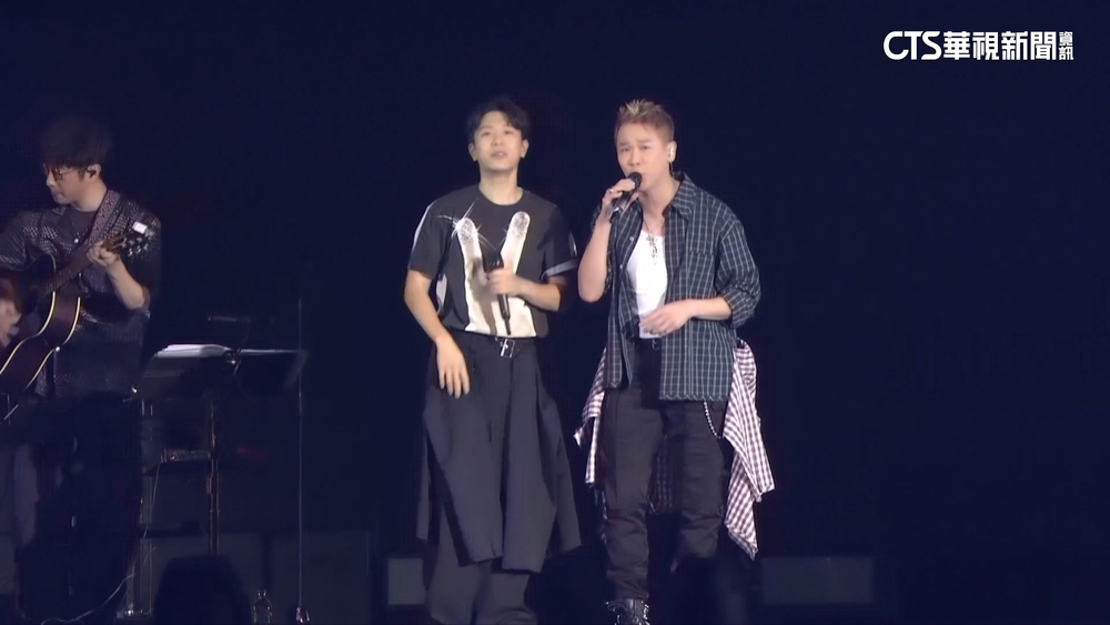 韋禮安開唱　陶喆當嘉賓笑稱：因為沒去看Coldplay