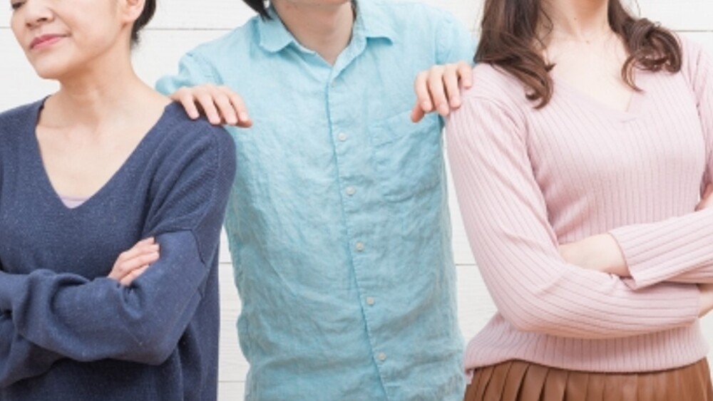 女醫除夕要上班　婆婆要她「辭職做飯」：男人不能進廚房