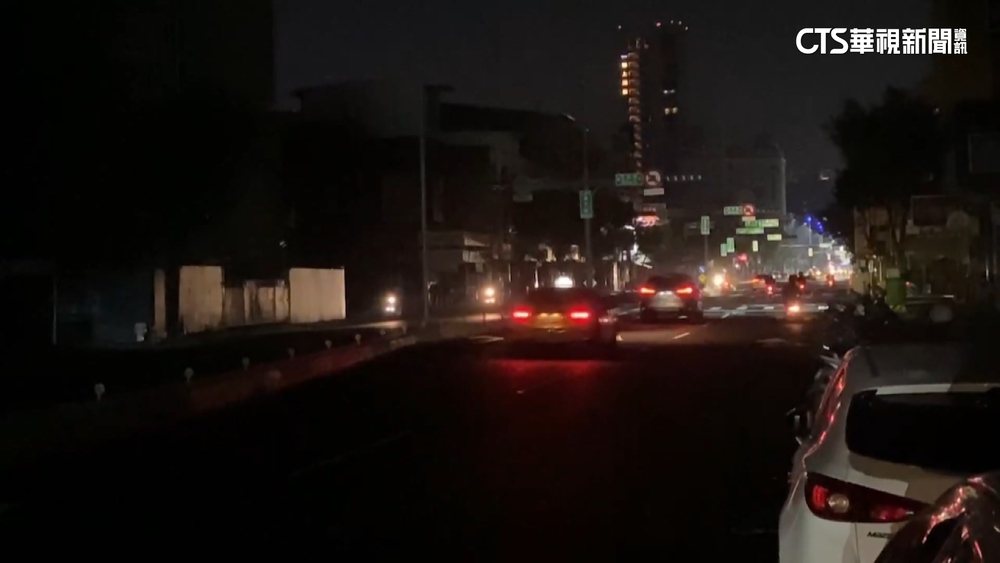 高雄左營「3天停電3次」　昨夜近5千戶一片漆黑