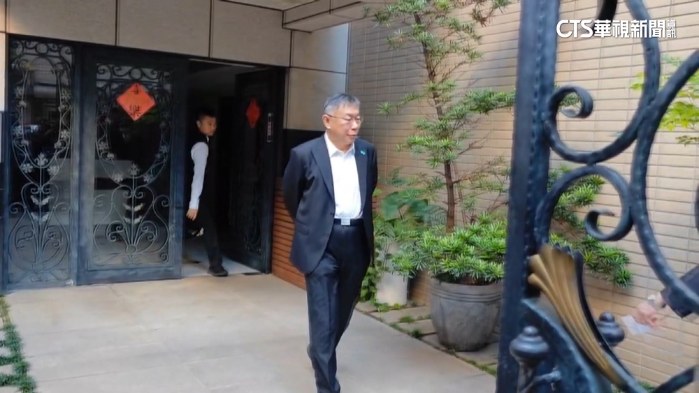 記者問柯文哲今會面侯郭！？　柯不發一語離去