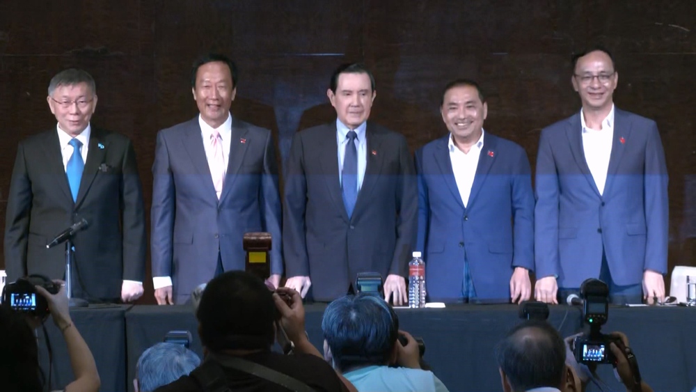 「藍白郭」會談成君悅鴻門宴　486先生圖整「五漢廢言」金句懶人包