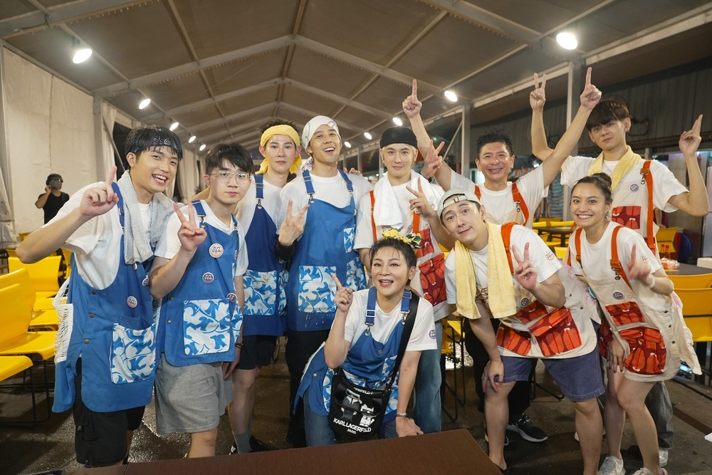 《這一攤》擺攤做公益 吳思賢賠本做、夏和熙一通電話KID秒下大單