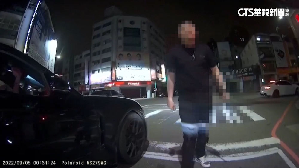 行車糾紛被亮球棒　外送員控報案1年仍「偵查中」