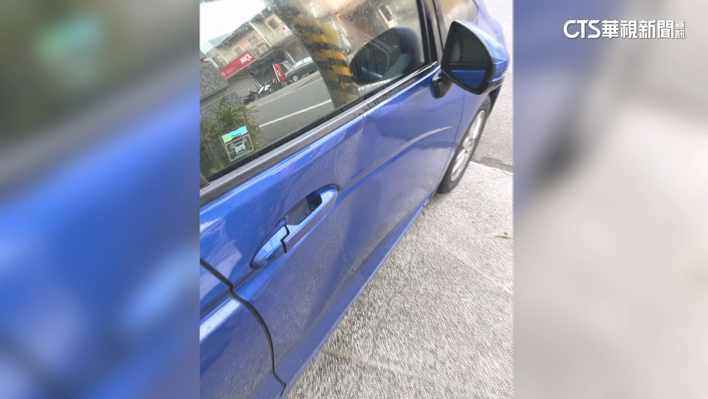 控遭「潑油.踹車門」車主喊告鄰　洗車業者喊冤反告
