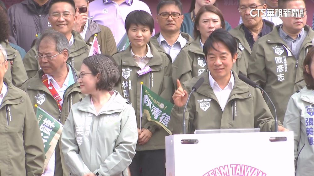 「賴蕭配」首度合體造勢　蕭美琴哽咽謝花蓮人陪伴