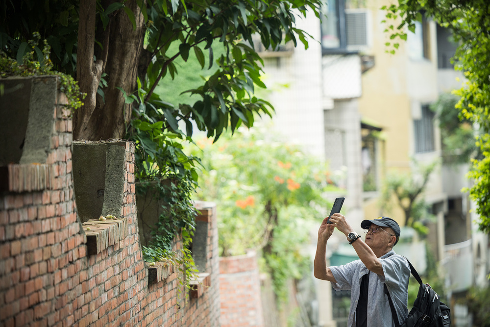 獲頒金馬終身成就獎 導演陳坤厚登《匠人魂》主角